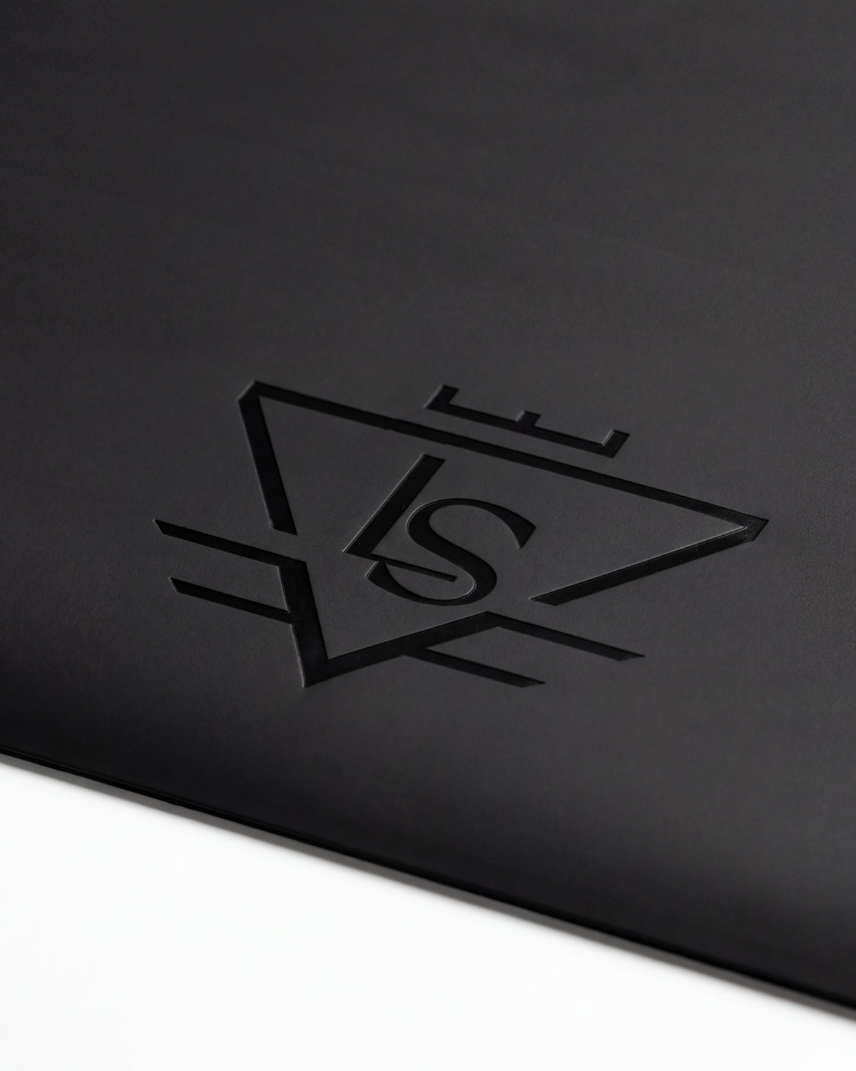 OBSIDIAN YOGA MAT - NOIR EDITION